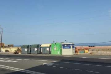 Restos de material con amianto en diversos puntos del municipio (Foto TA)